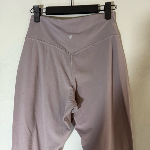 Lululemon Mauve High-Waisted Joggers - Picture 6 of 8